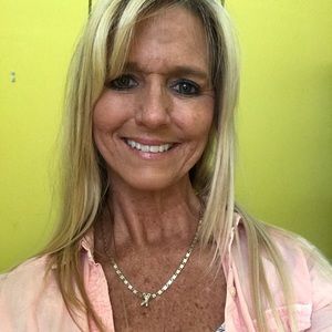 Meet your Posher, Pamela